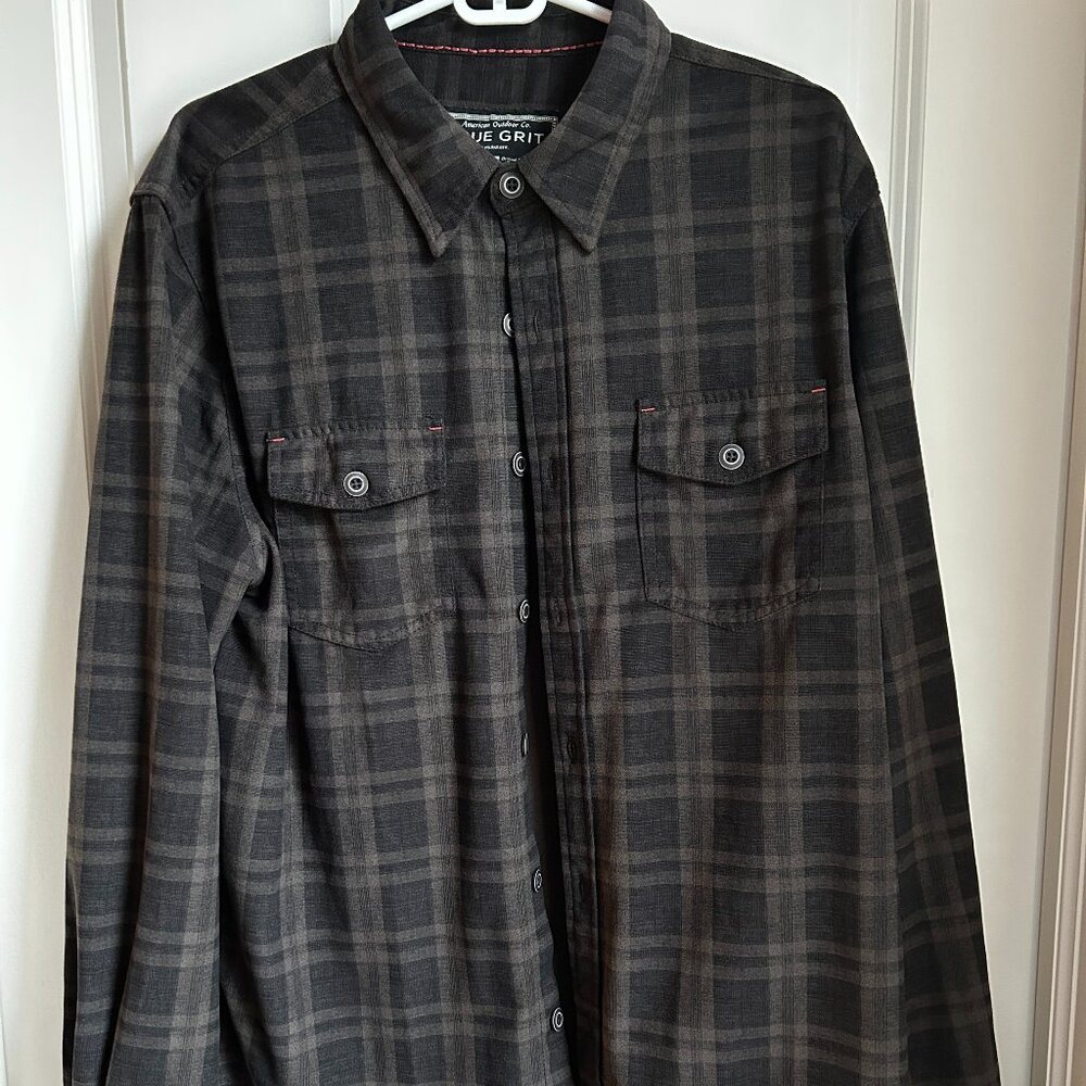 True Grit Button-down - Large